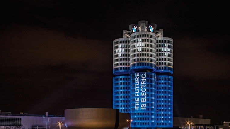 BMW celebrates 100,000 EVs