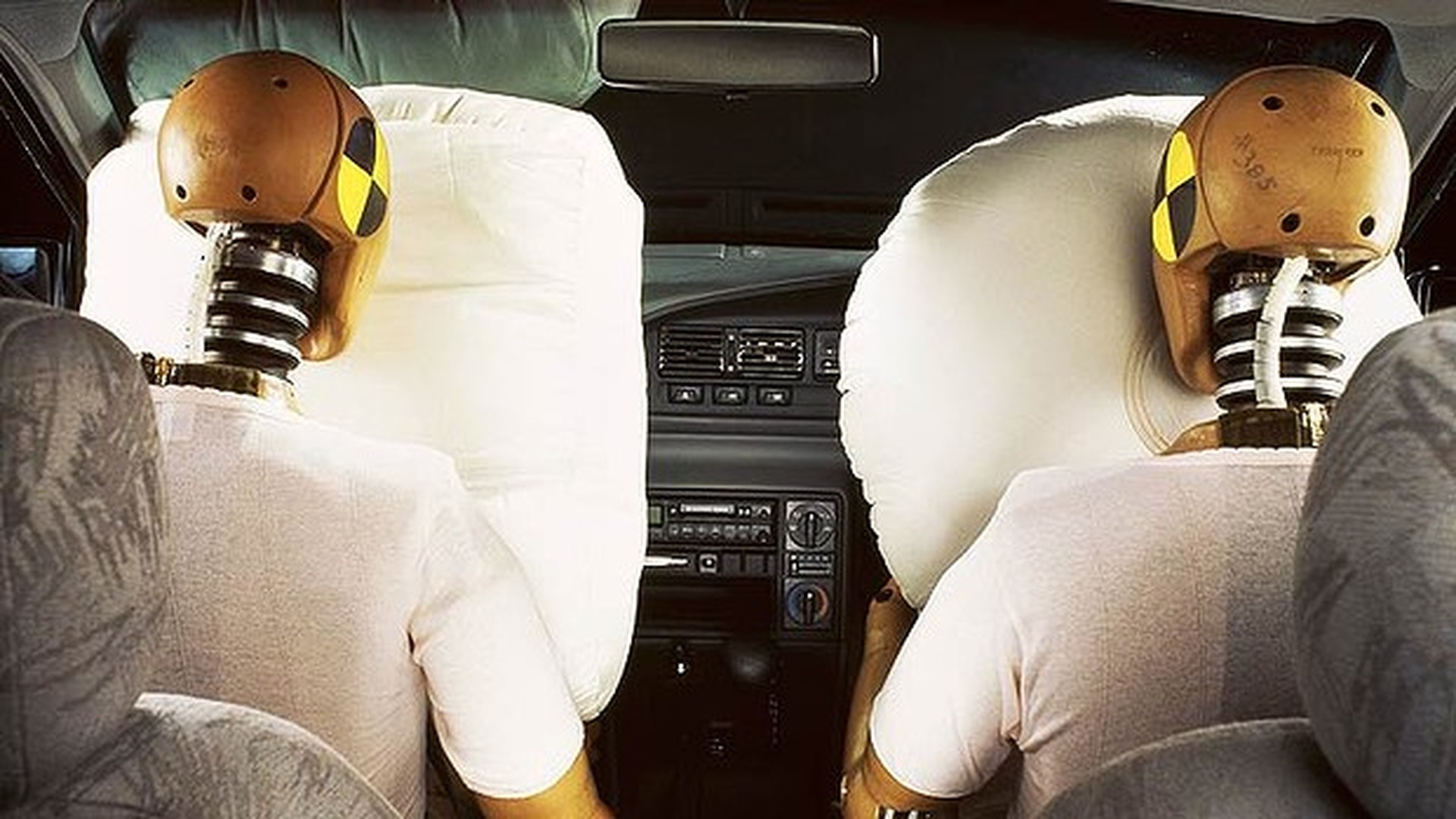 Подушку безопасности как её задница каждому в машину!