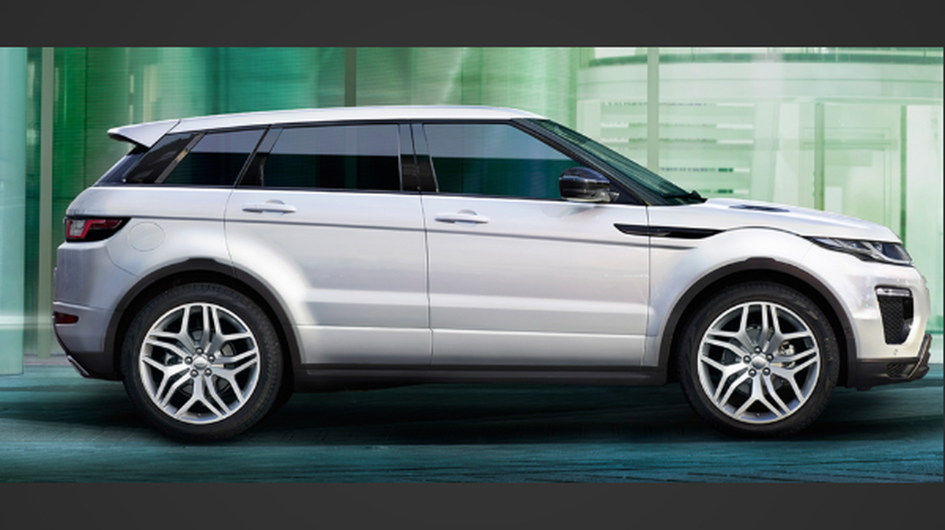 Autofile News / Runout Range Rover launched