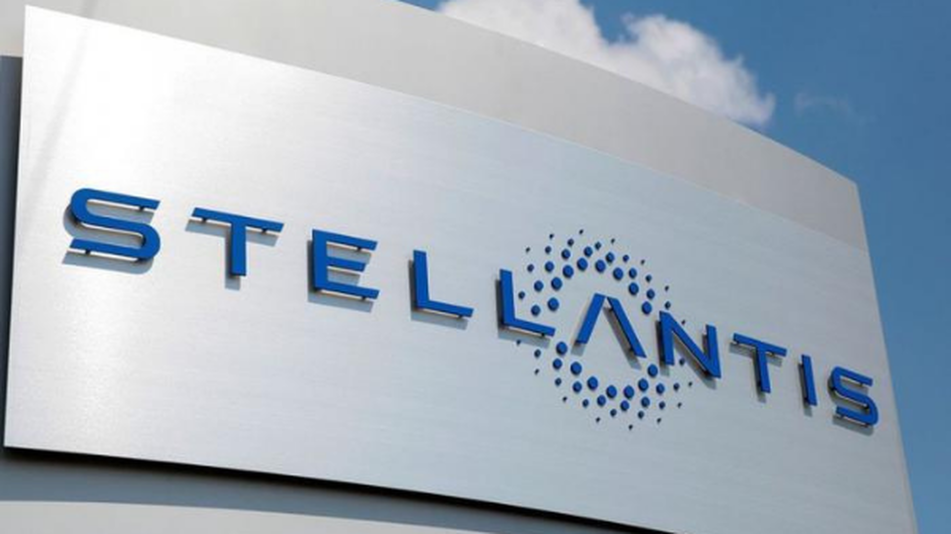 Stellantis raises profit prediction
