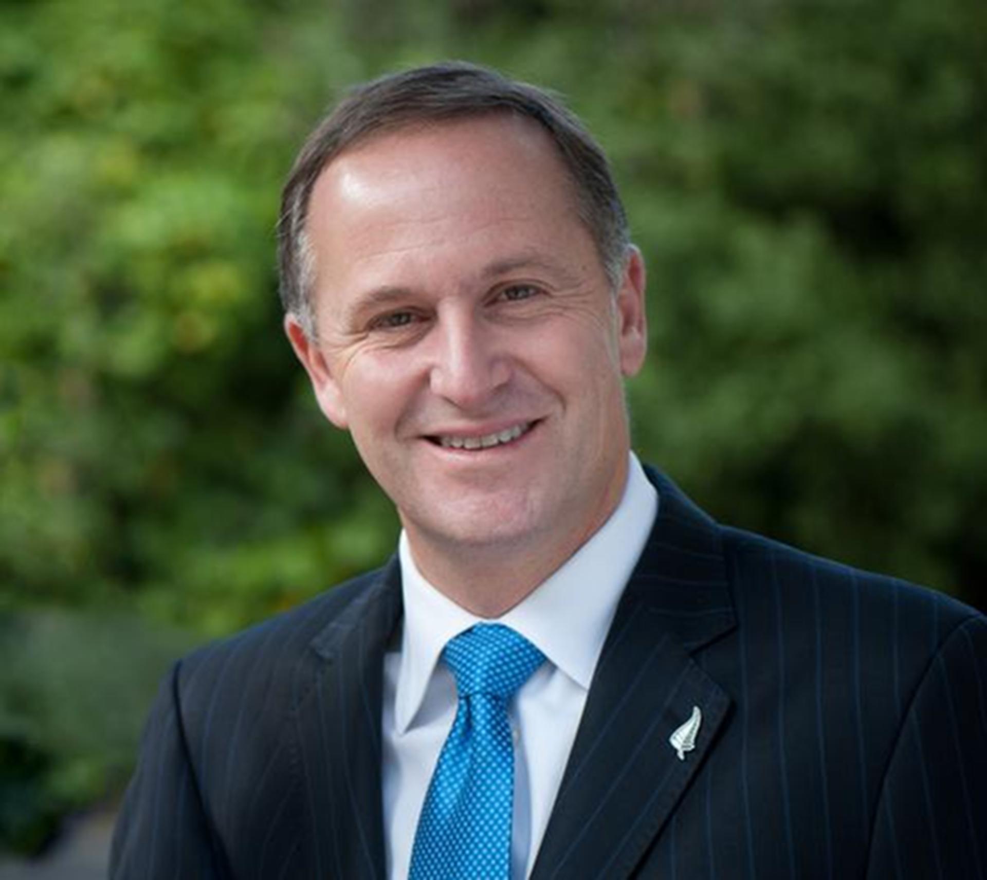 Autofile - News / Key says economy stands out