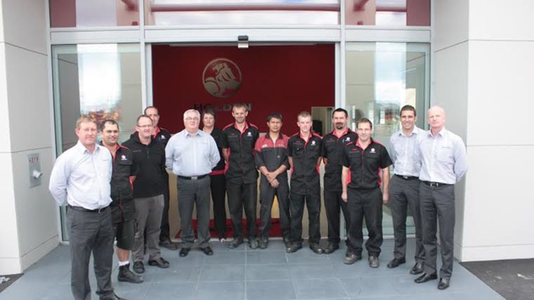 Smallbone showcases new dealership