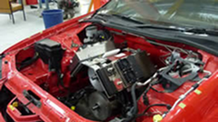 EV Falcon versus XR8