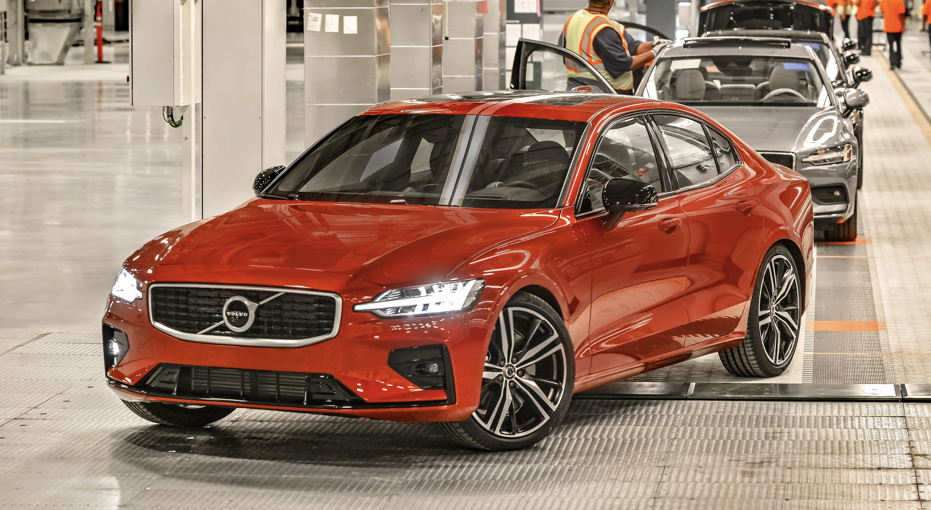 Volvo launch the new S60
