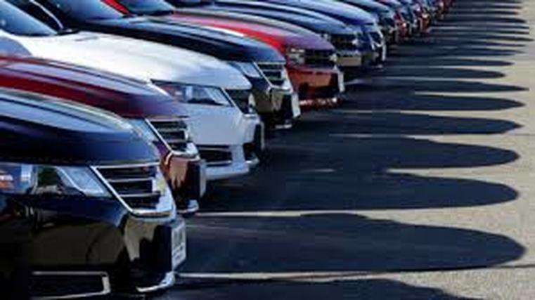 Dealer numbers in decline