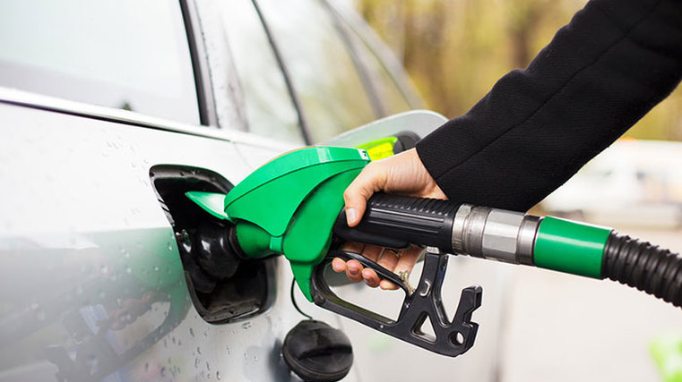 UK's petrol car sales race ahead