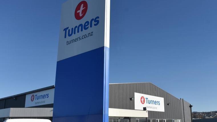 Turners invests in car subscription business