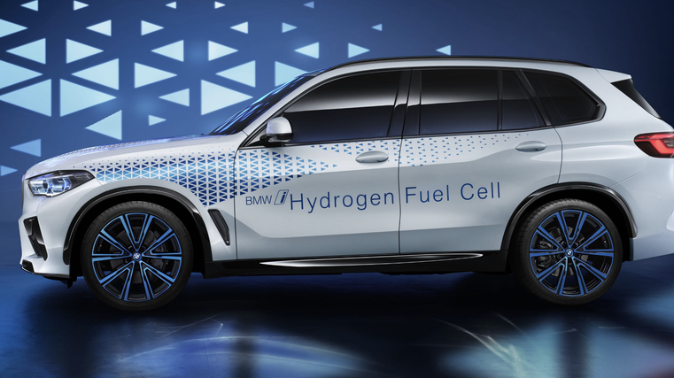 BMW teases fuel-cell X5