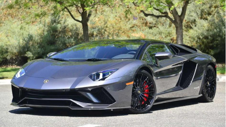 Lamborghini recalled over stalling woes