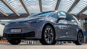 VW celebrates EV’s record-breaking drive