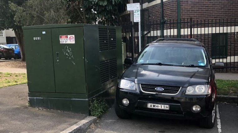 Roadside power boxes set to charge EVs