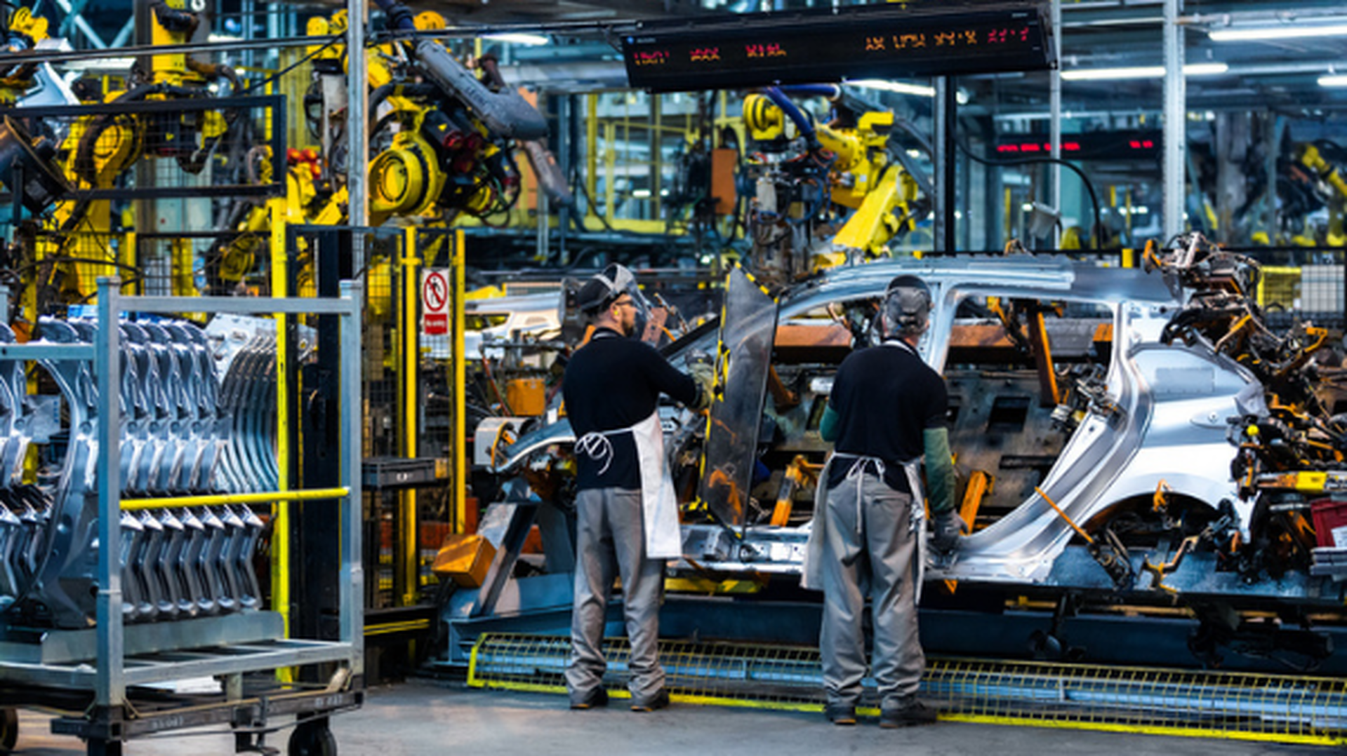 Autofile - News / Nissan fears factory unsustainable without EU deal