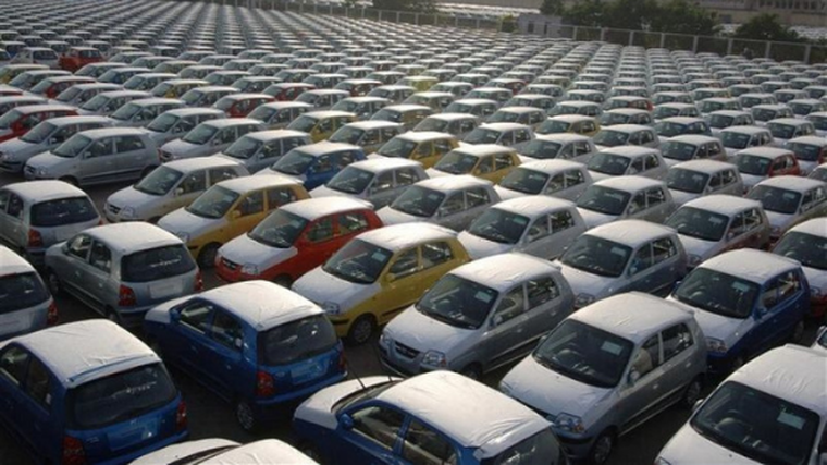 Vehicle import prices plunge