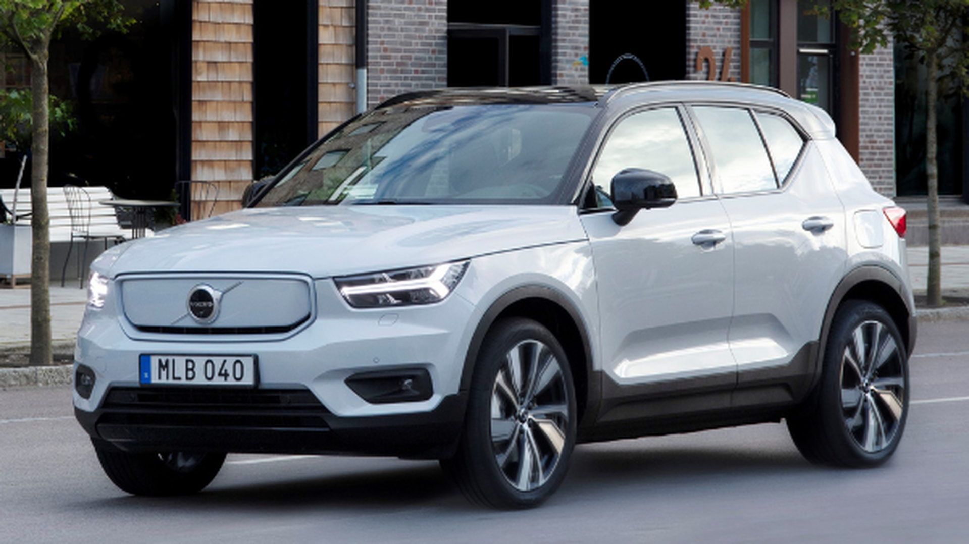 Autofile - News / Volvo NZ sets new monthly sales record