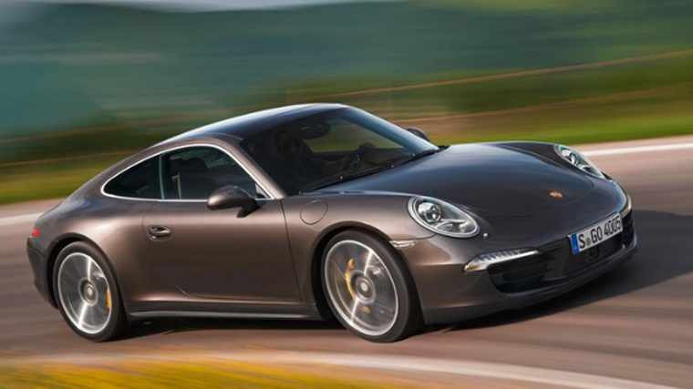 Struts for Porsches recalled
