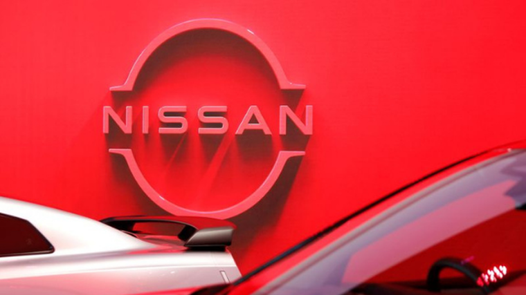 Nissan lifts earnings outlook