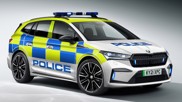 Skoda turns emergency services green