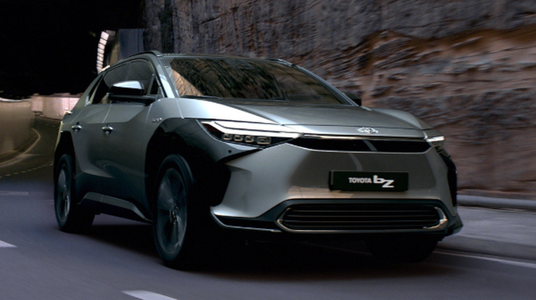 Toyota sets zero-emissions target