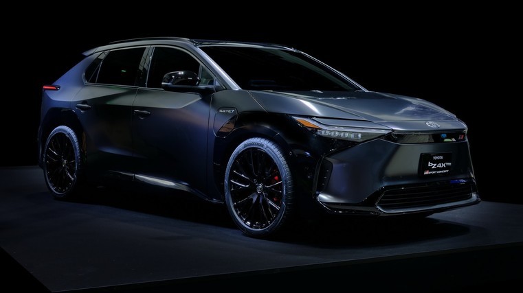 Autofile - News / Toyota’s EV gets sporty