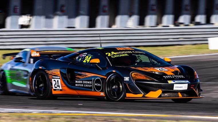 Cromie clinches GT4 crown