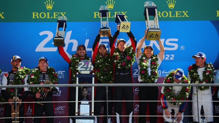 Hartley completes Le Mans hat-trick