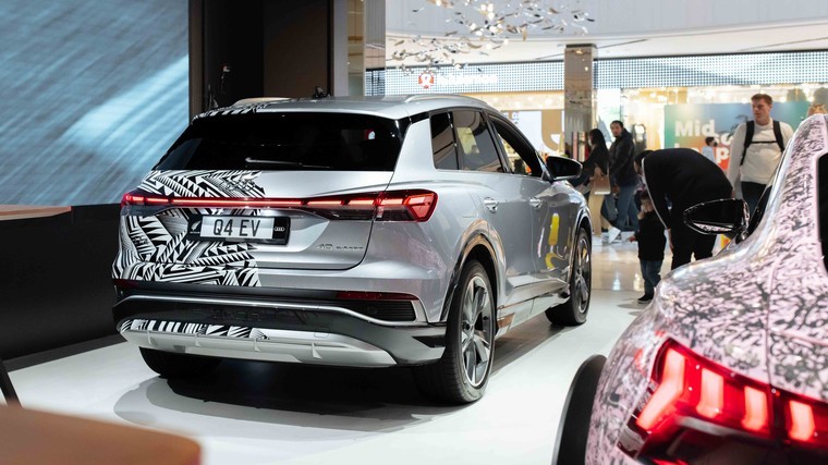 Kiwi wraps off Q4 e-tron