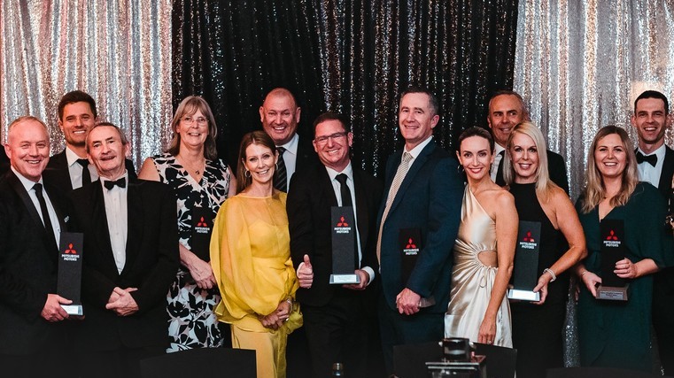 Marque hails best dealers