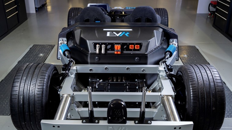 Electric platform for hypercars