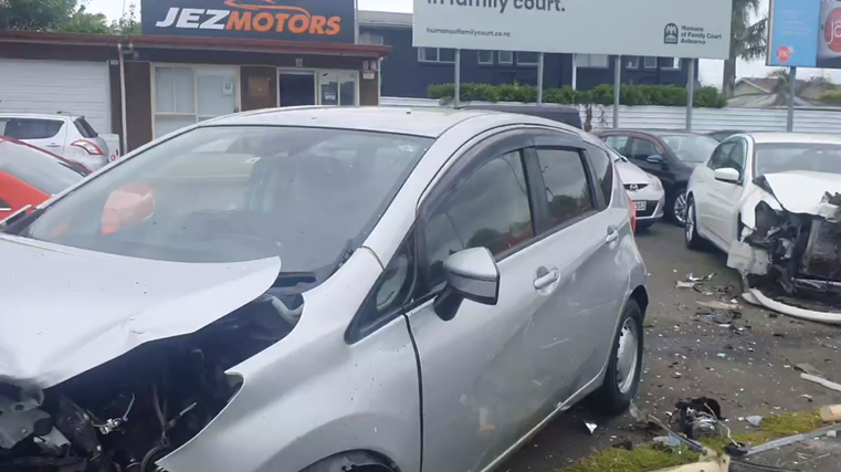 Teenager writes off cars