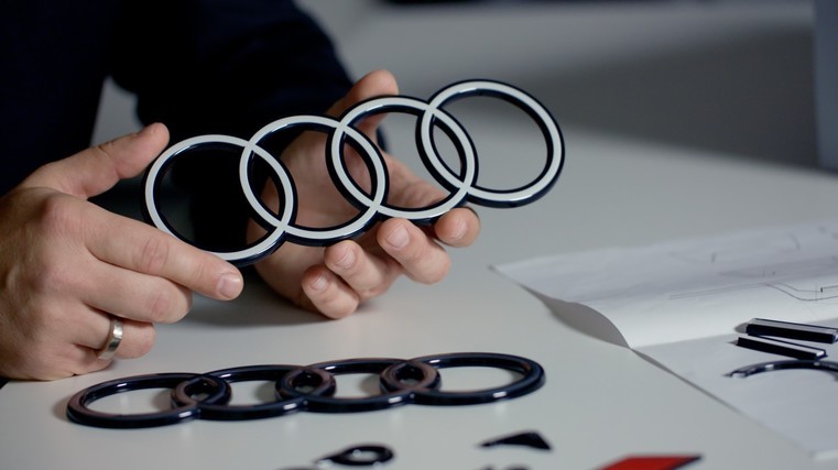 Audi launches updated logo