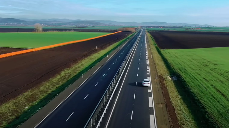 Drivers in tune with ‘musical road’