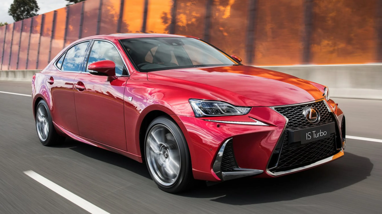Fire risk prompts Lexus recall