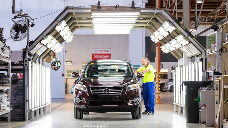 Toyota lands awards double
