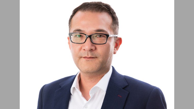 Co-founder sells $130k of shares