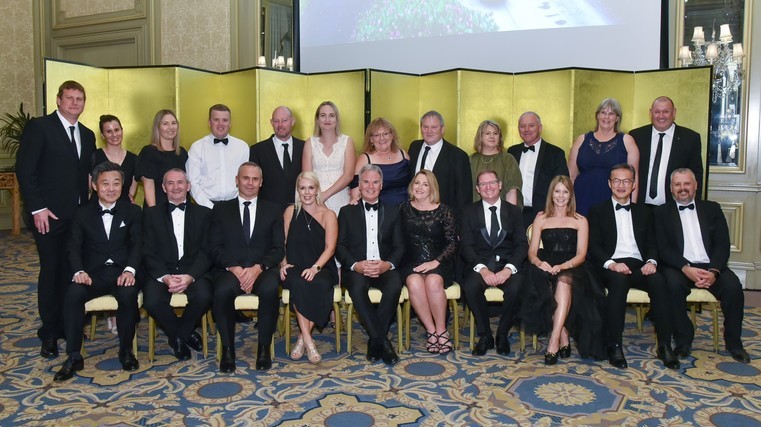 Dealers sparkle at awards night