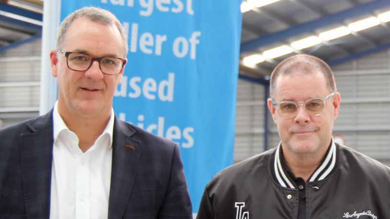 Group makes online impression