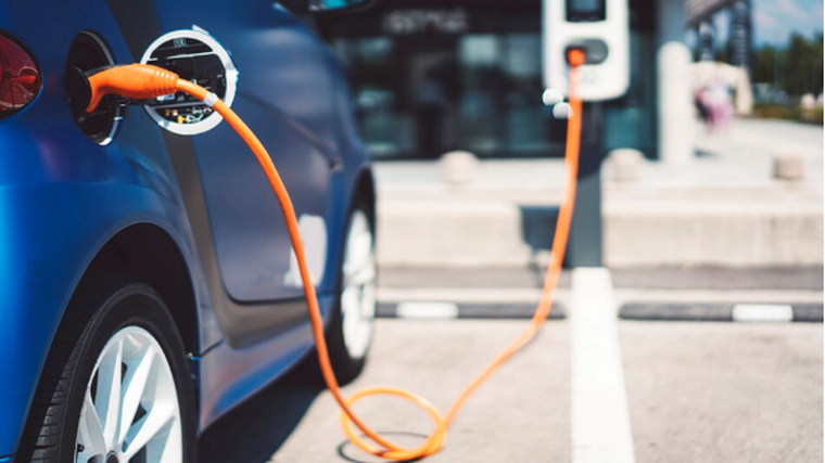 Bank targets EV buyers