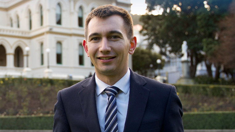 Nats eye road-user charges for all
