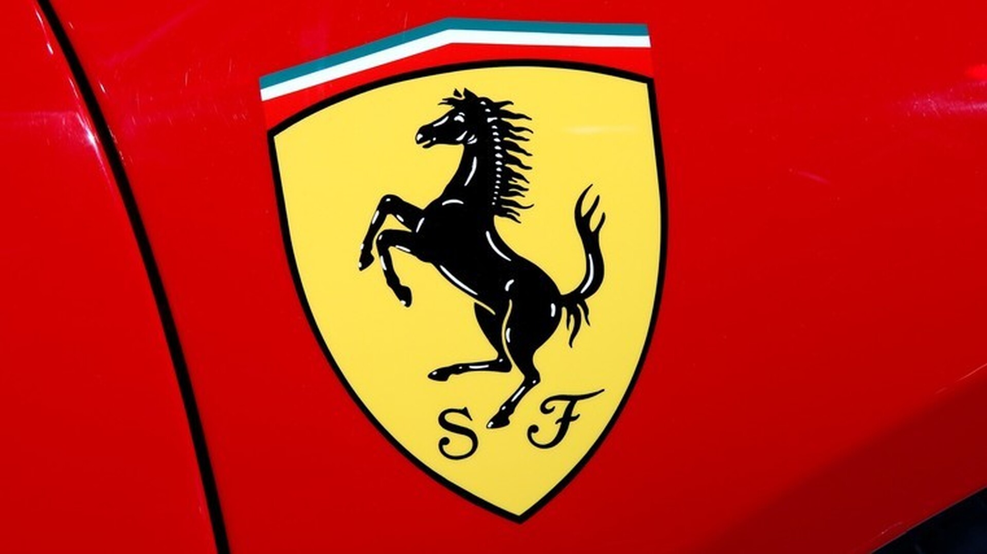 Autofile - News / Ferrari ‘fully booked’ until 2025