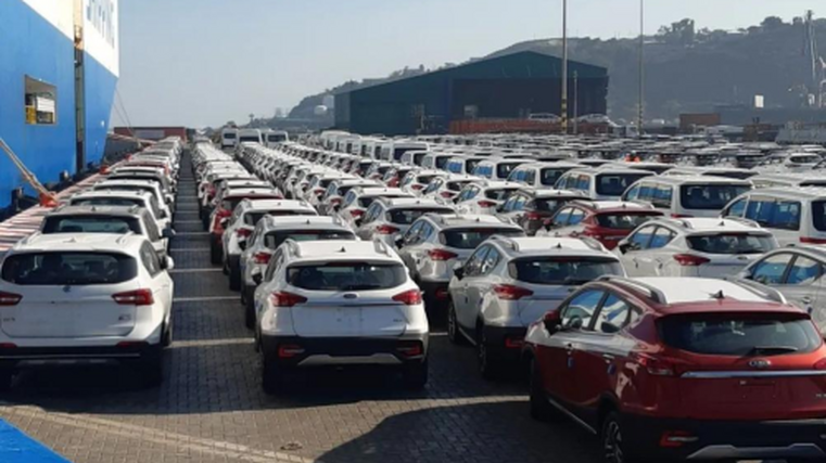 China set to be top for car exports