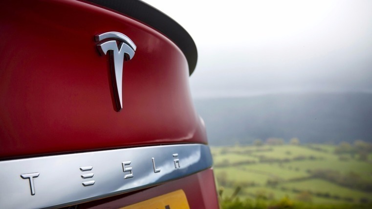 CCD row over Tesla