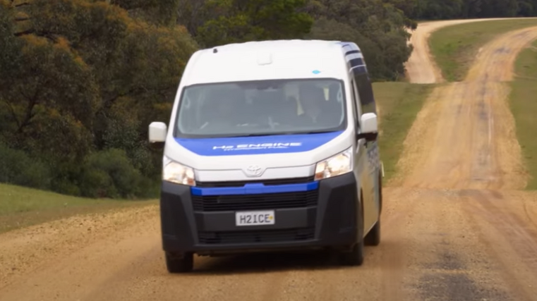 Hydrogen-fuelled van put to test