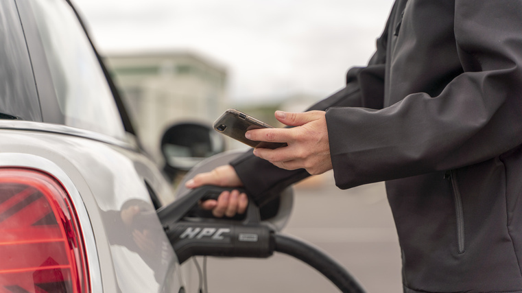 Dealers told to repay rebates