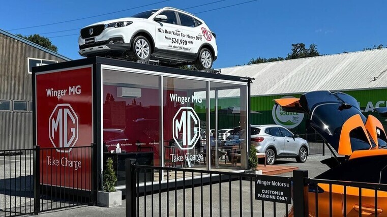 Pop-up dealership for MG