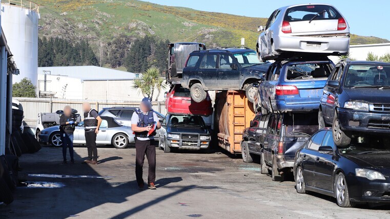 Arrests after raids on wreckers