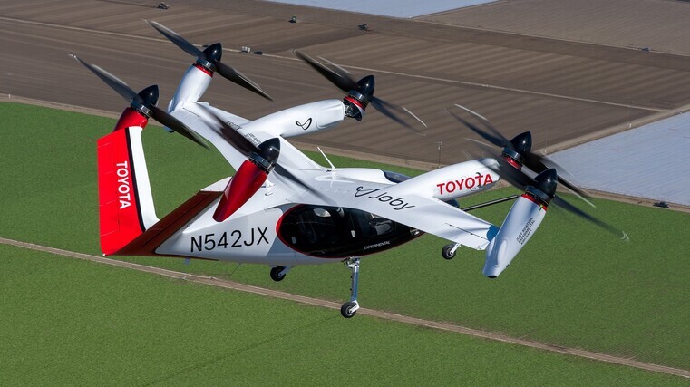 Toyota invests in air taxis