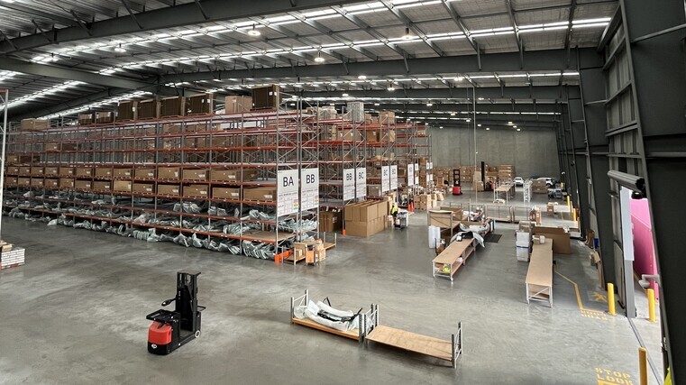 Kia opens new warehouse