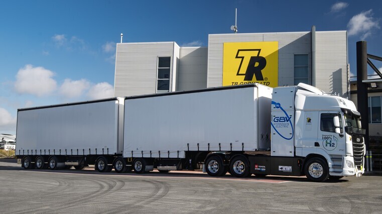 Hydrogen take-off for transport