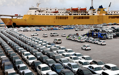 Used imports plummet