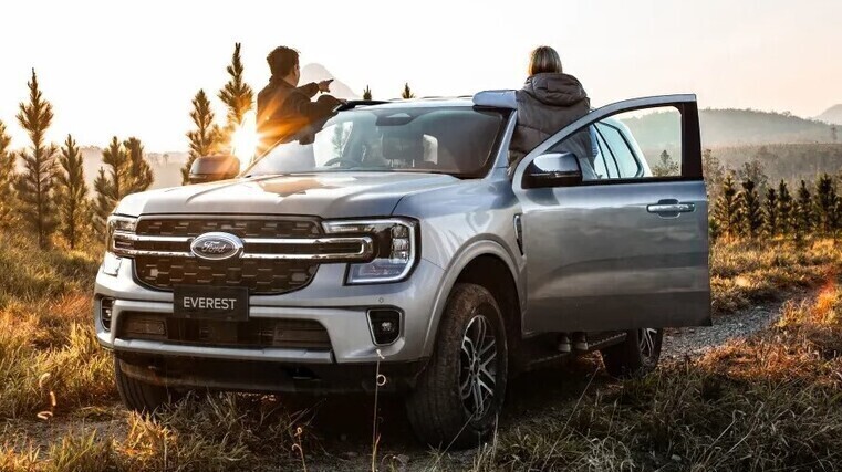Ford issues recall notices